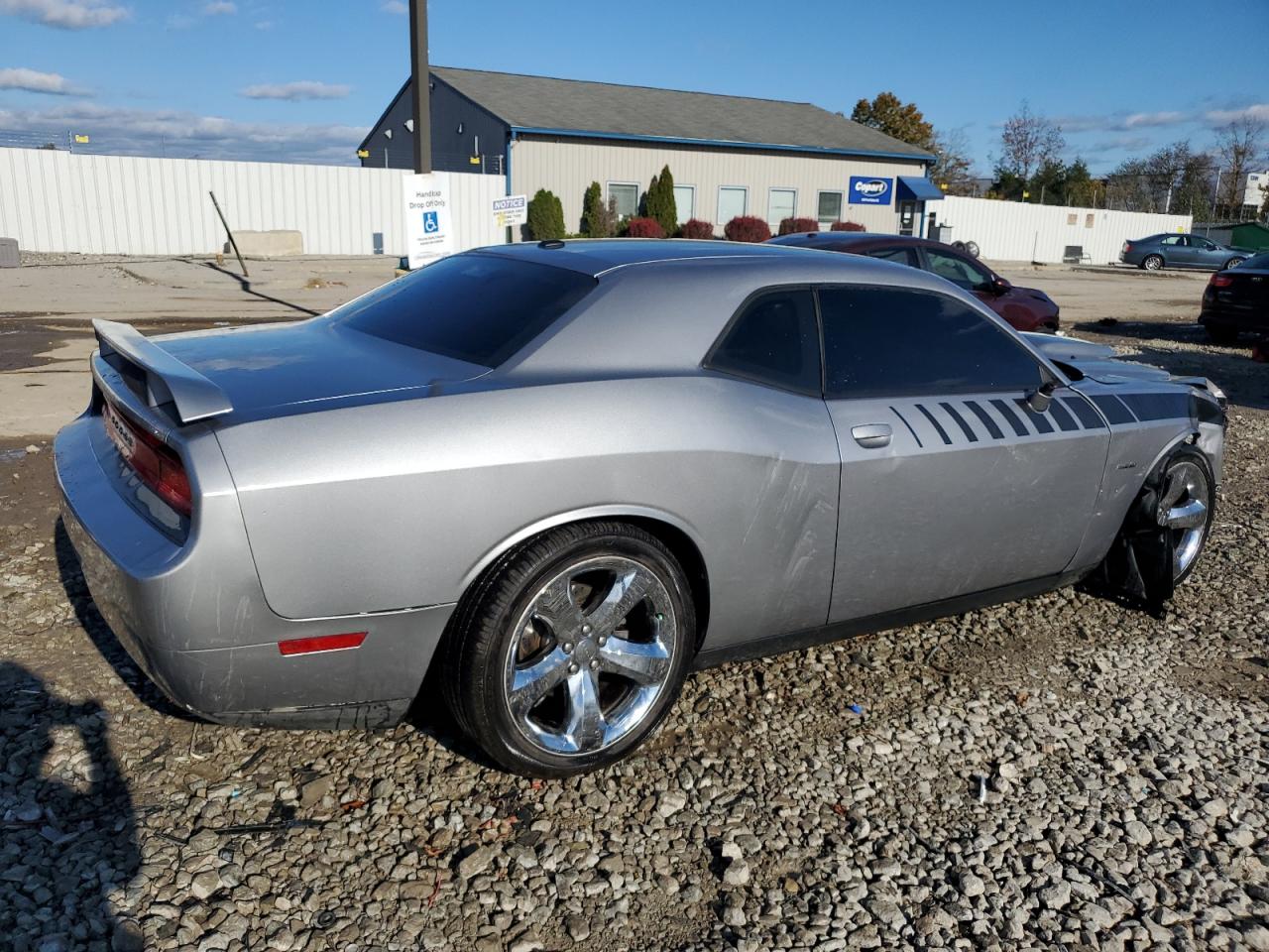 2014 Dodge Challenger VIN 2C3CDYBT1EH253388 Copart auction photo, front end damage thumbnail 3