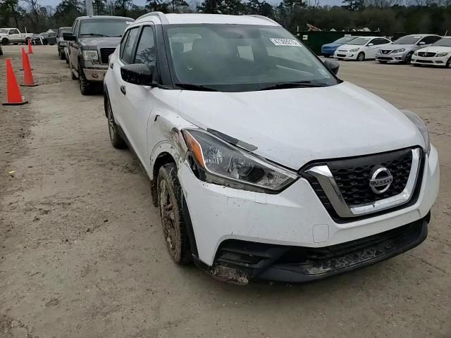 2018 Nissan Kicks VIN 3N1CP5CU6JL532039 Copart auction photo, front end damage thumbnail 12