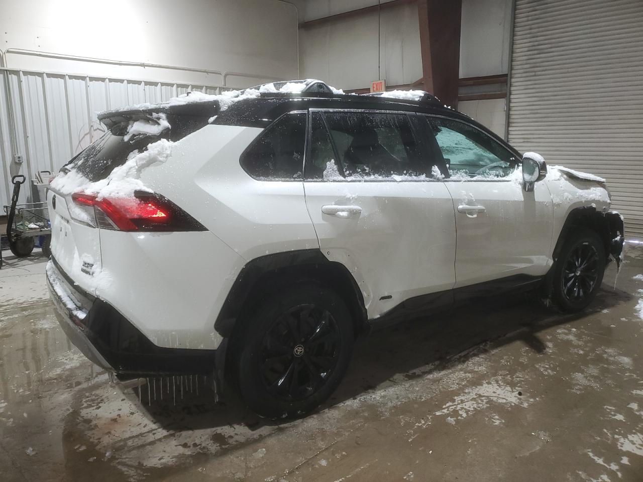 2024 Toyota RAV 4 VIN 2T3E6RFV9RW049735 Copart auction photo, front end damage thumbnail 3