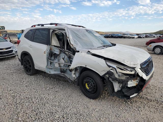 2021 Subaru Forester VIN JF2SKARC8MH536726 Copart auction photo, side / front end damage thumbnail 4