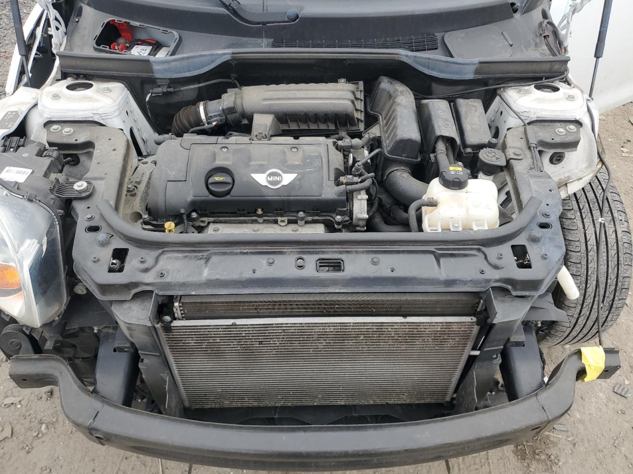 2015 MINI Cooper VIN WMWZB3C54FWR45319 Copart auction photo, front end / side damage thumbnail 11