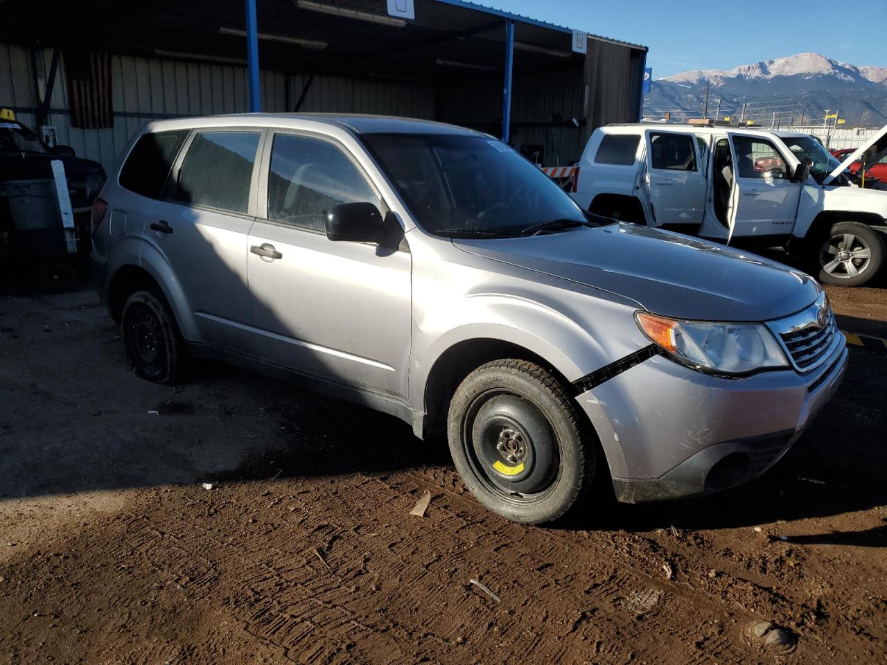2009 Subaru Forester VIN JF2SH61689H746736 Copart auction photo, vandalism / front end damage thumbnail 4