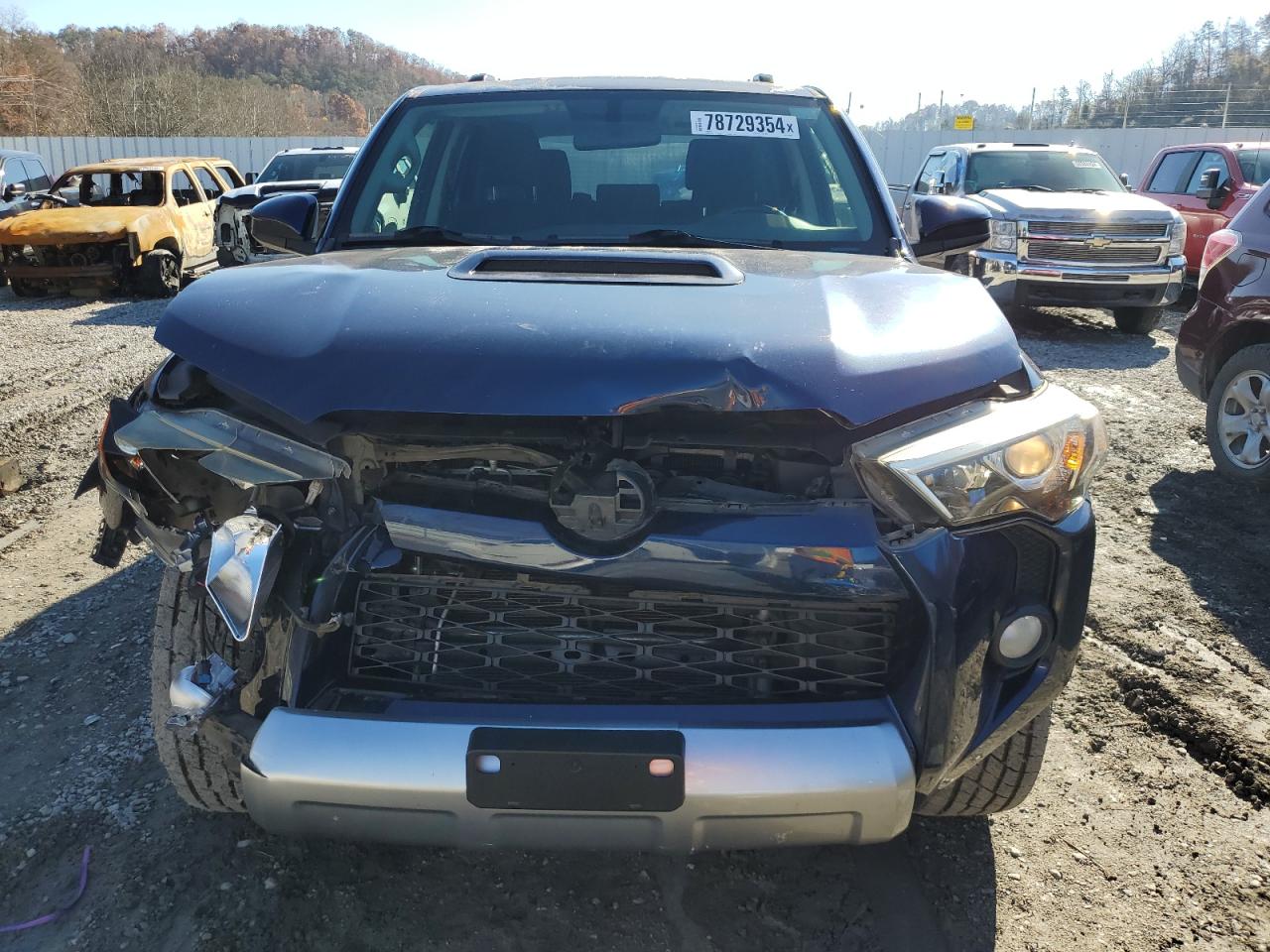 2014 Toyota 4Runner VIN JTEBU5JR7E5195608 Copart auction photo, front end / side damage thumbnail 5