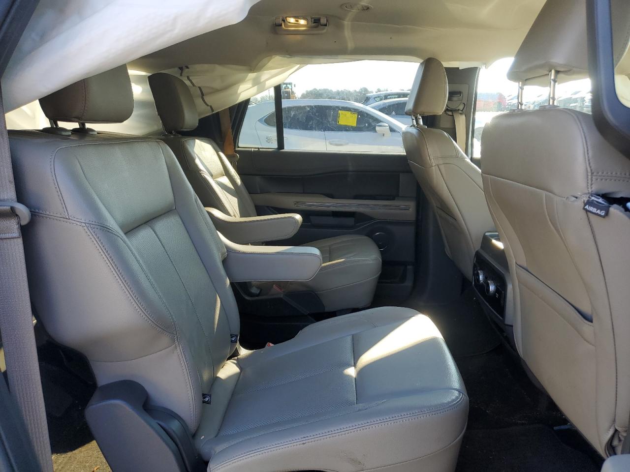 2021 Ford Expedition VIN 1FMJK1HT0MEA05206 Copart auction photo, side / undercarriage damage thumbnail 11