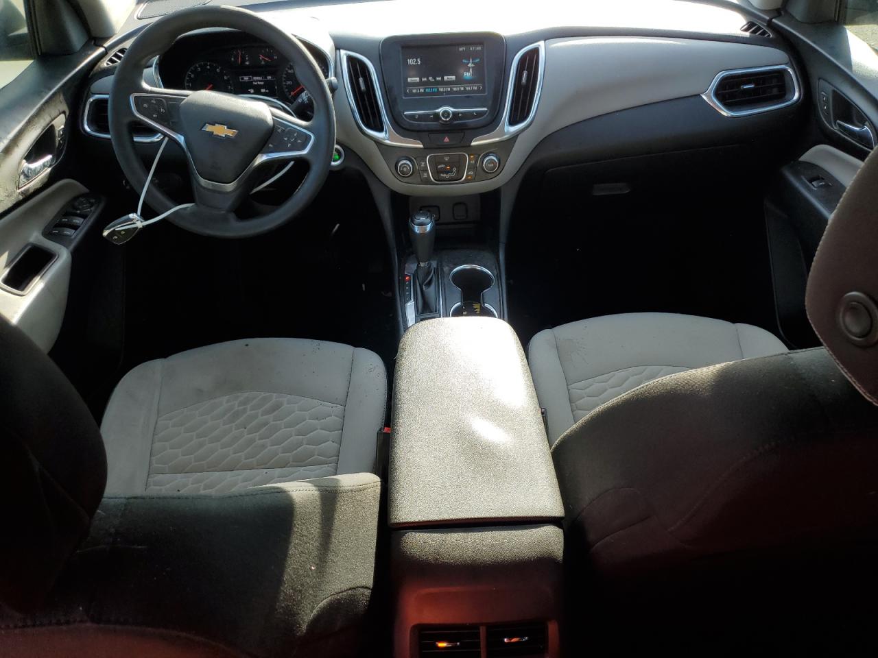 2018 Chevrolet Equinox VIN 2GNAXHEV3J6125979 Copart auction photo, water/flood / rear end damage thumbnail 8