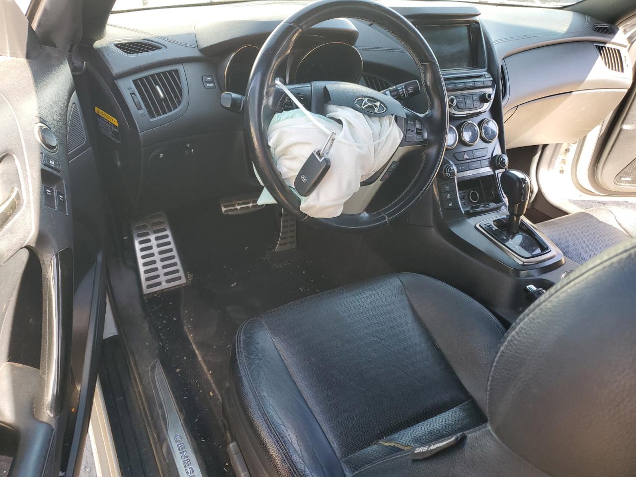 2013 Hyundai Genesis VIN KMHHU6KJ2DU092061 Copart auction photo, front end / side damage thumbnail 8