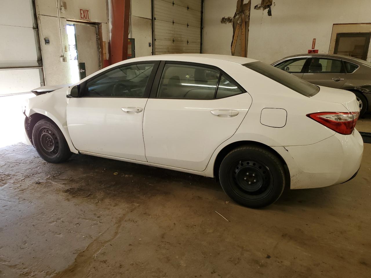 2016 Toyota Corolla VIN 5YFBURHE1GP459524 Copart auction photo, front end damage thumbnail 2