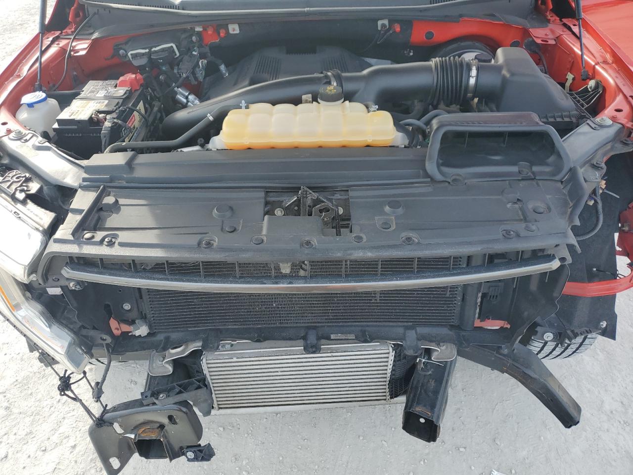 2018 Ford F-150 VIN 1FTEW1CG5JFB02590 Copart auction photo, front end damage thumbnail 11