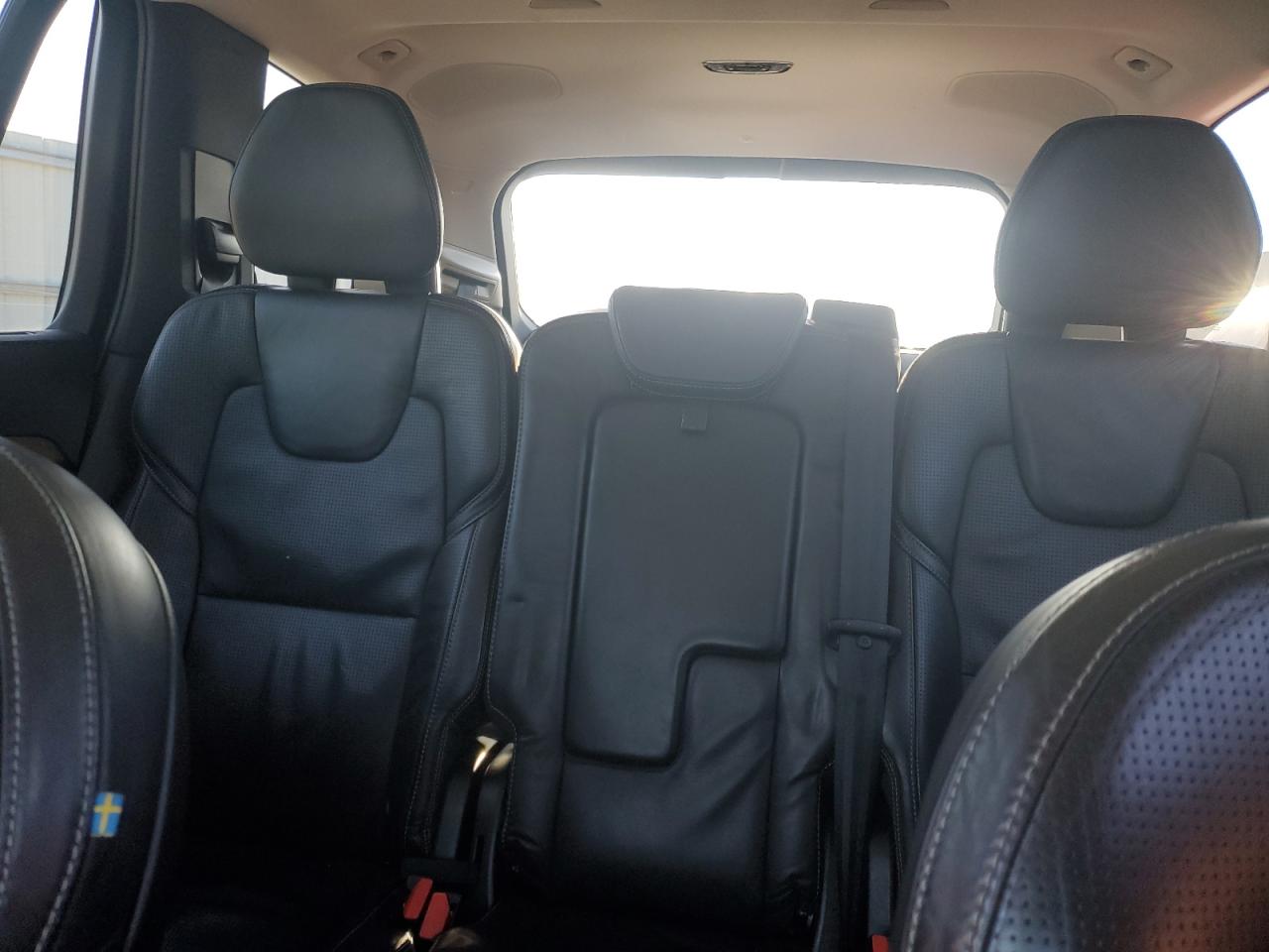 2016 Volvo XC90 VIN YV4A22PL0G1084333 Copart auction photo, water/flood / minor dent/scratches damage thumbnail 10