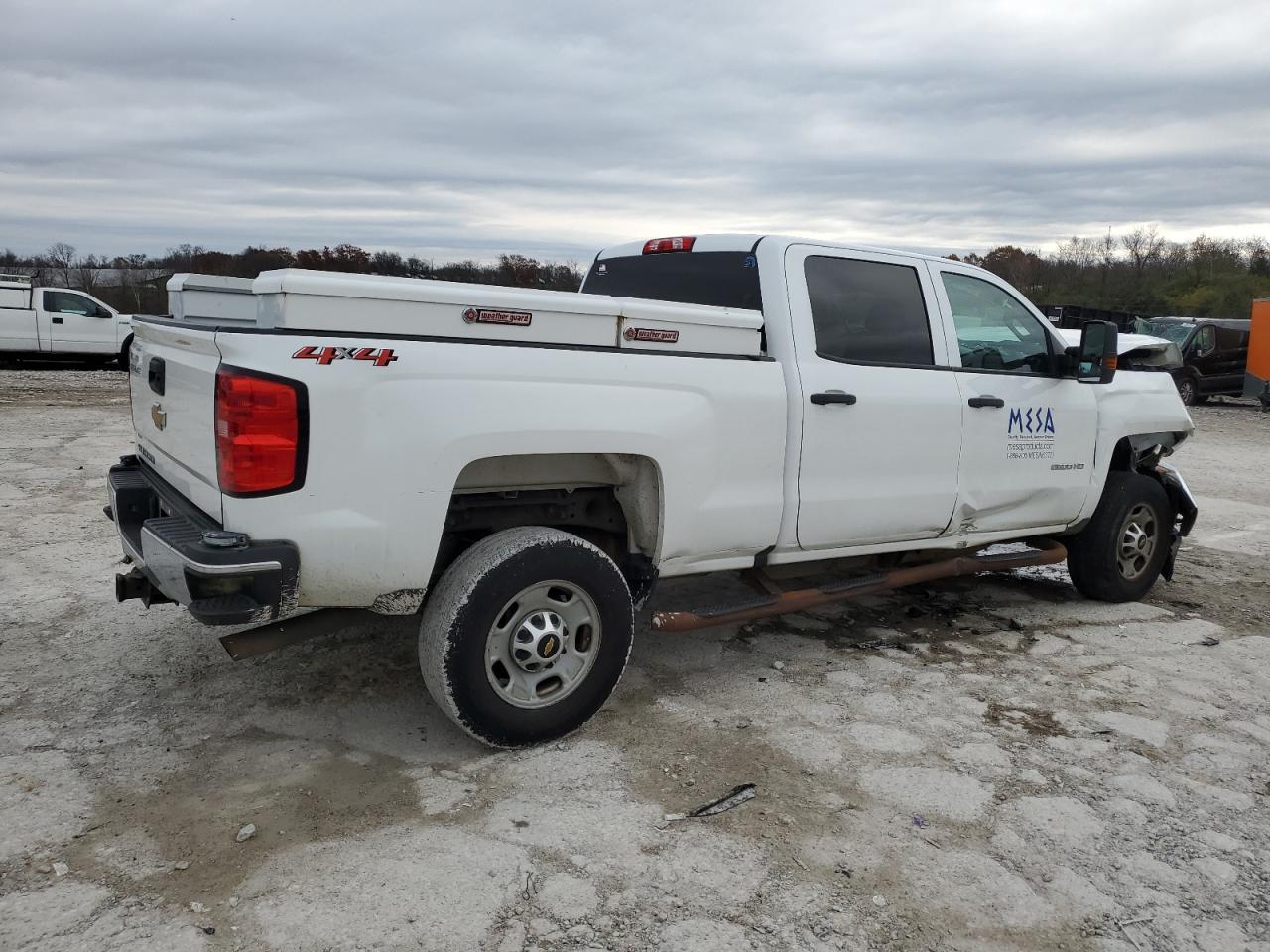2019 Chevrolet Silverado VIN 1GC1KREG0KF217301 Copart auction photo, front end / side damage thumbnail 3