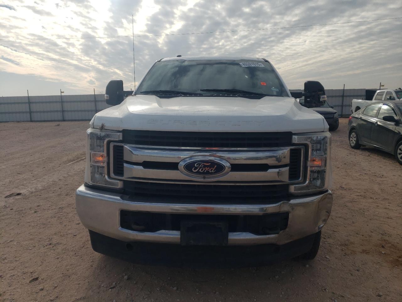 2019 Ford F250 VIN 1FT7W2BT8KED25436 Copart auction photo, vandalism / side damage thumbnail 5