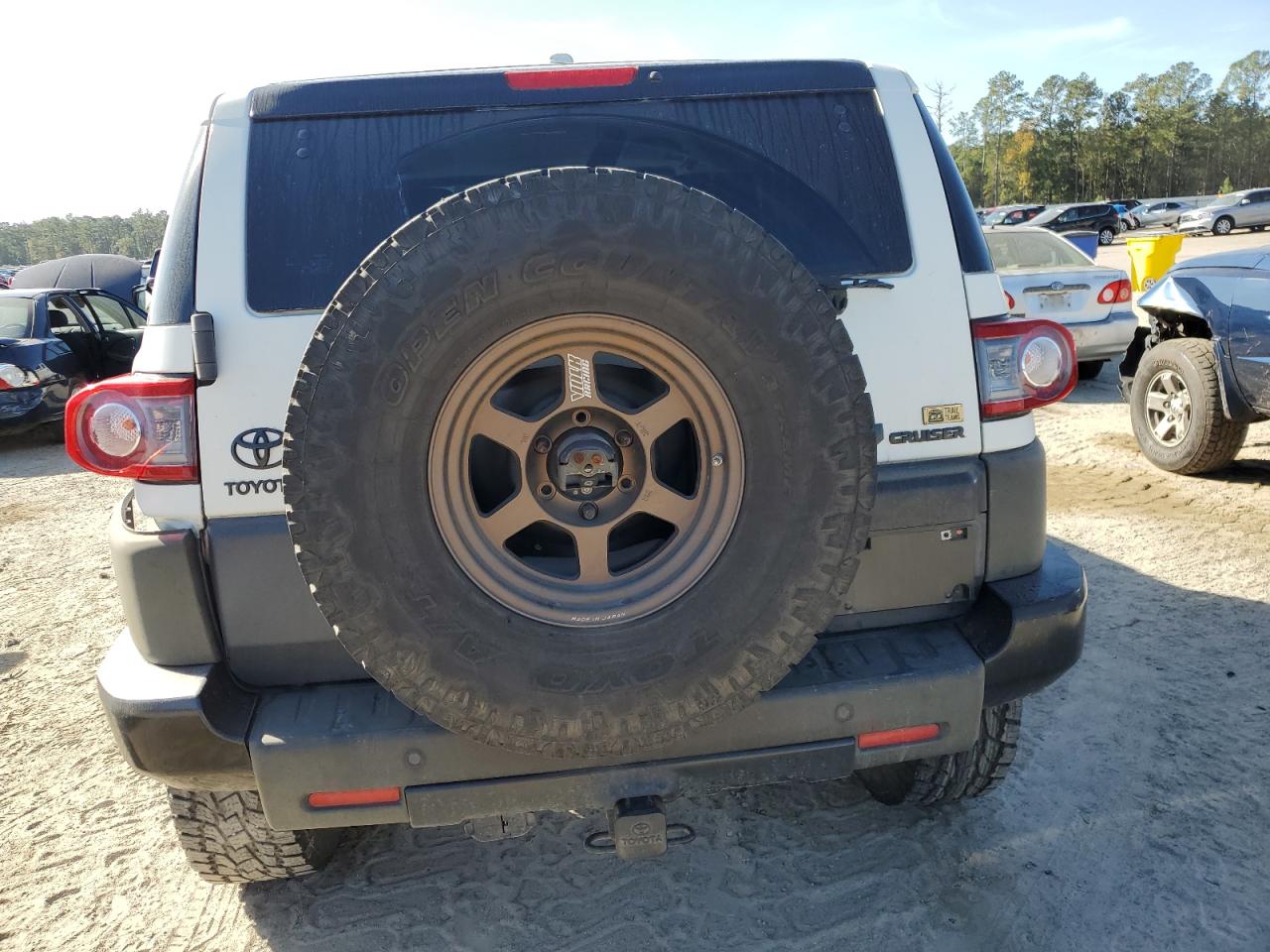 2012 Toyota FJ Cruiser VIN JTEBU4BF1CK143761 Copart auction photo, front end / rear end damage thumbnail 6
