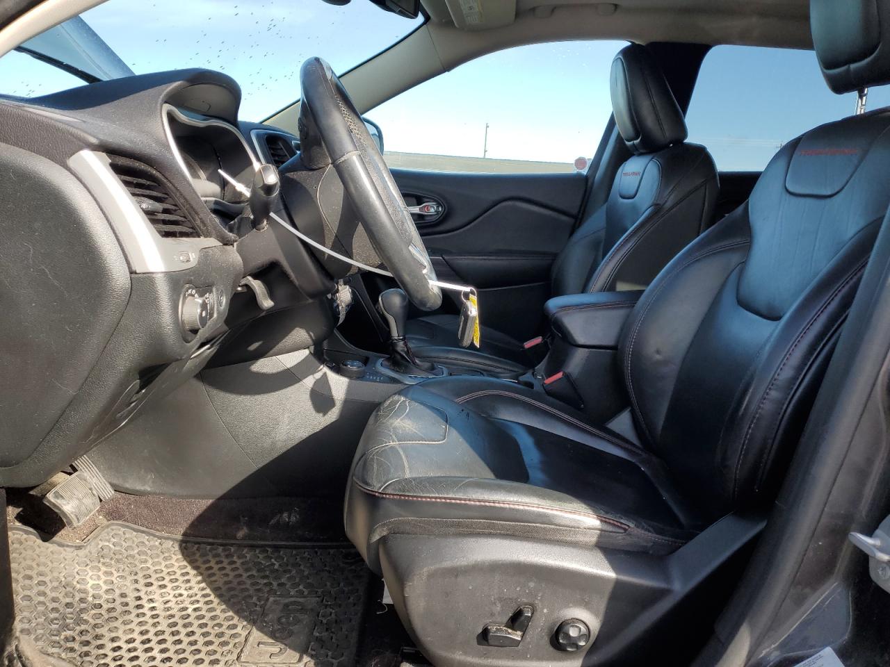 2016 Jeep Cherokee VIN 1C4PJMBS7GW224844 Copart auction photo, front end / side damage thumbnail 7