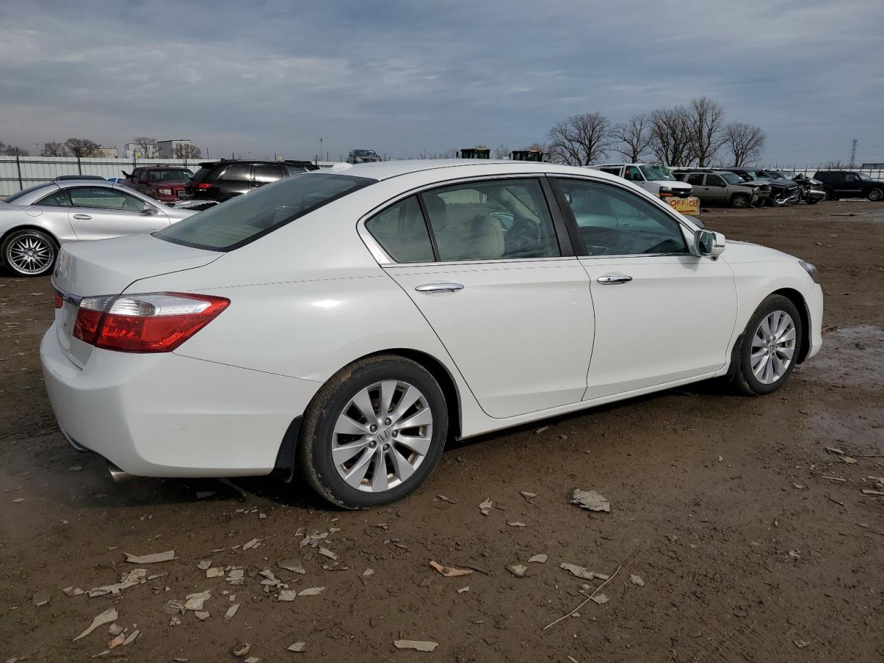 2013 Honda Accord VIN 1HGCR2F84DA258292 Copart auction photo, front end damage thumbnail 3