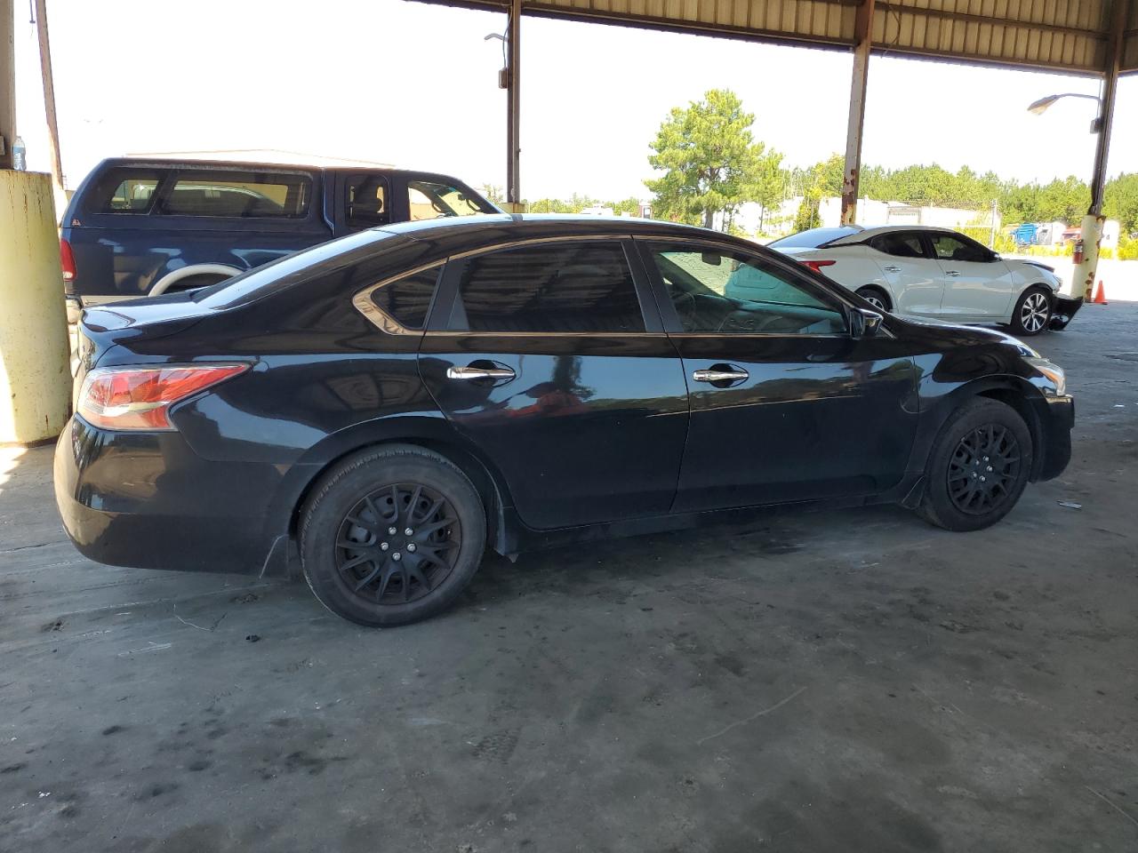 2014 Nissan Altima VIN 1N4AL3AP3EN217857 Copart auction photo, rear end damage thumbnail 3
