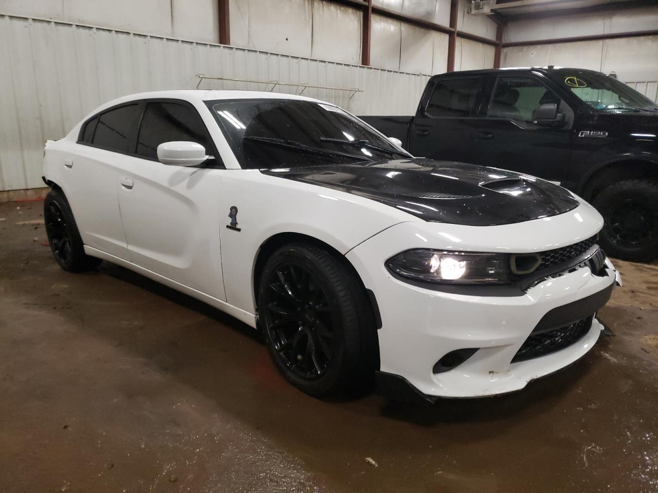 2015 Dodge Charger VIN 2C3CDXKTXFH806499 Copart auction photo, side / front end damage thumbnail 4