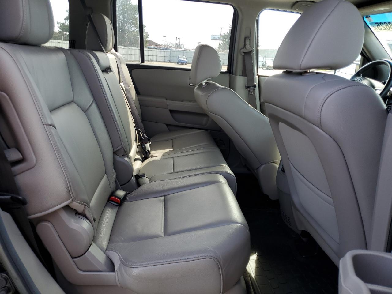 2013 Honda Pilot VIN 5FNYF4H58DB033165 Copart auction photo, rear end / minor dent/scratches damage thumbnail 11
