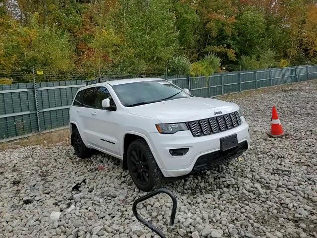2017 Jeep Grand Cherokee VIN 1C4RJFAG9HC924868 Copart auction photo, rear end / minor dent/scratches damage thumbnail 12