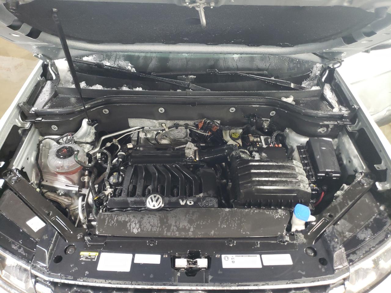 2019 Volkswagen Atlas VIN 1V2MR2CA4KC617795 Copart auction photo, rear end / side damage thumbnail 11