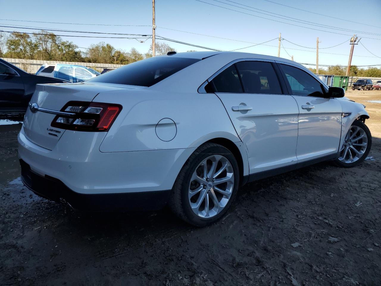 2015 Ford Taurus VIN 1FAHP2F8XFG163347 Copart auction photo, front end / side damage thumbnail 3