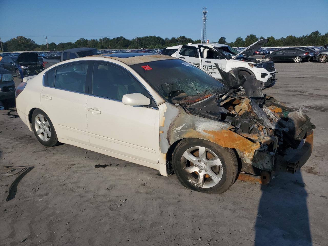2008 Nissan Altima VIN 1N4AL21E78N525207 Copart auction photo, burn damage thumbnail 4