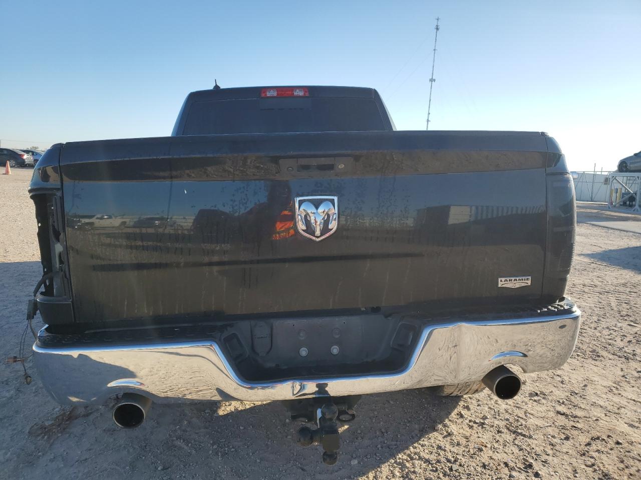 2017 RAM 1500 VIN 1C6RR6JT5HS735380 Copart auction photo, front end / side damage thumbnail 6