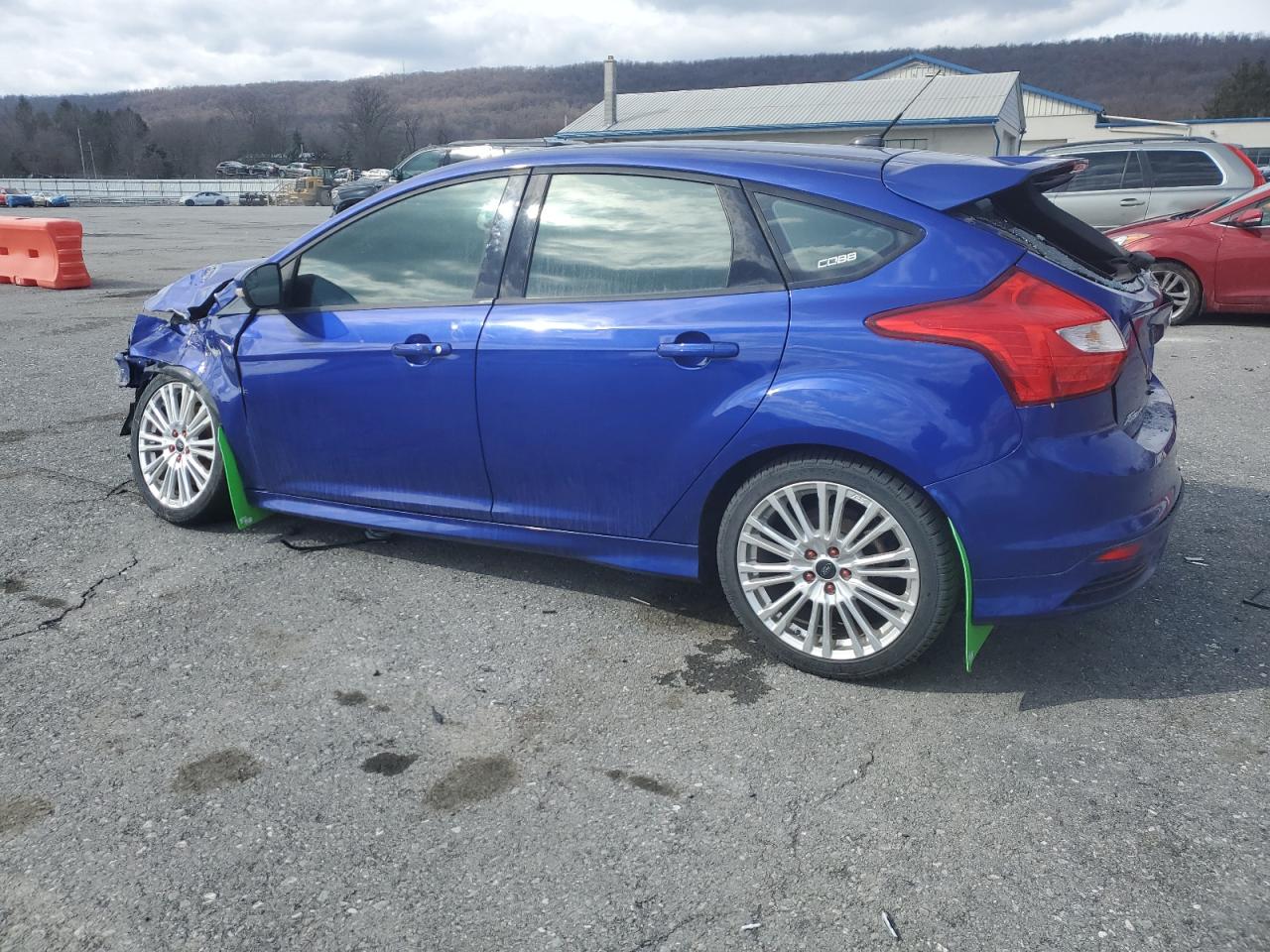 2013 Ford Focus VIN 1FADP3L99DL172093 Copart auction photo, front end / rear end damage thumbnail 2