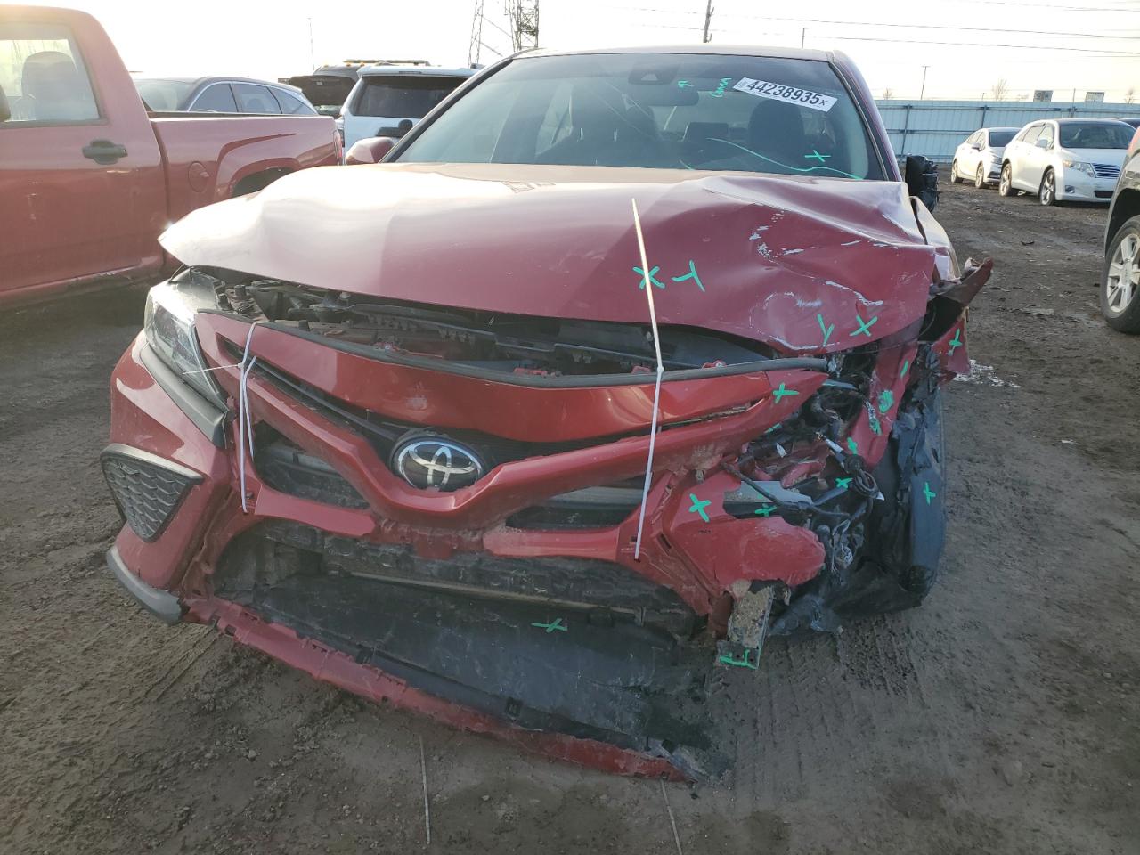 2021 Toyota Camry VIN 4T1G11AK7MU489850 Copart auction photo, front end / minor dent/scratches damage thumbnail 5