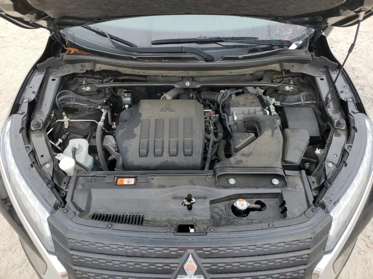 2022 Mitsubishi Eclipse VIN JA4ATWAA3NZ022965 Copart auction photo, side / minor dent/scratches damage thumbnail 14