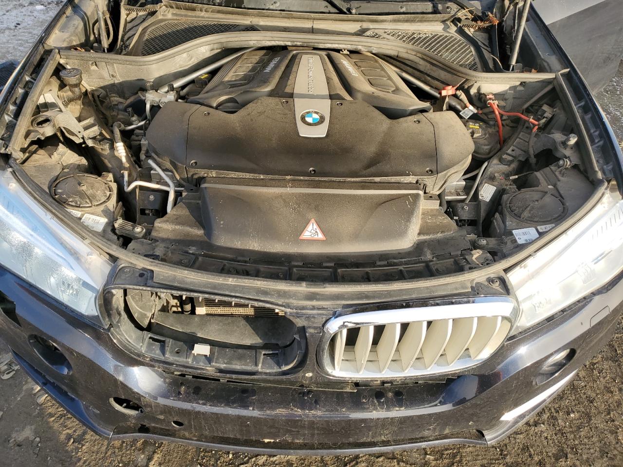 2015 BMW X5 VIN 5UXKR6C52F0J79108 Copart auction photo, front end damage thumbnail 12