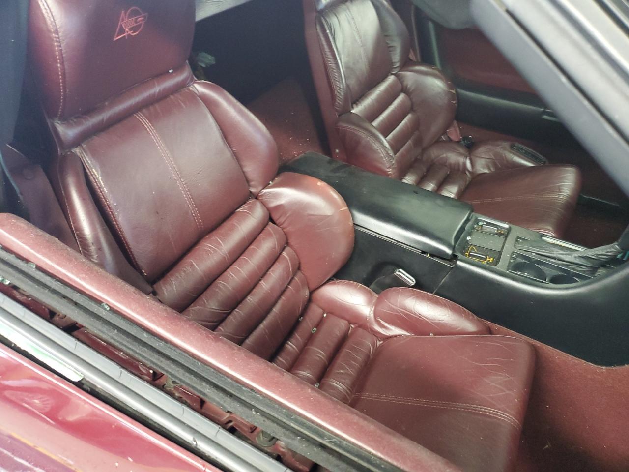 1993 Chevrolet Corvette VIN 1G1YY33P1P5104685 Copart auction photo, side / front end damage thumbnail 10