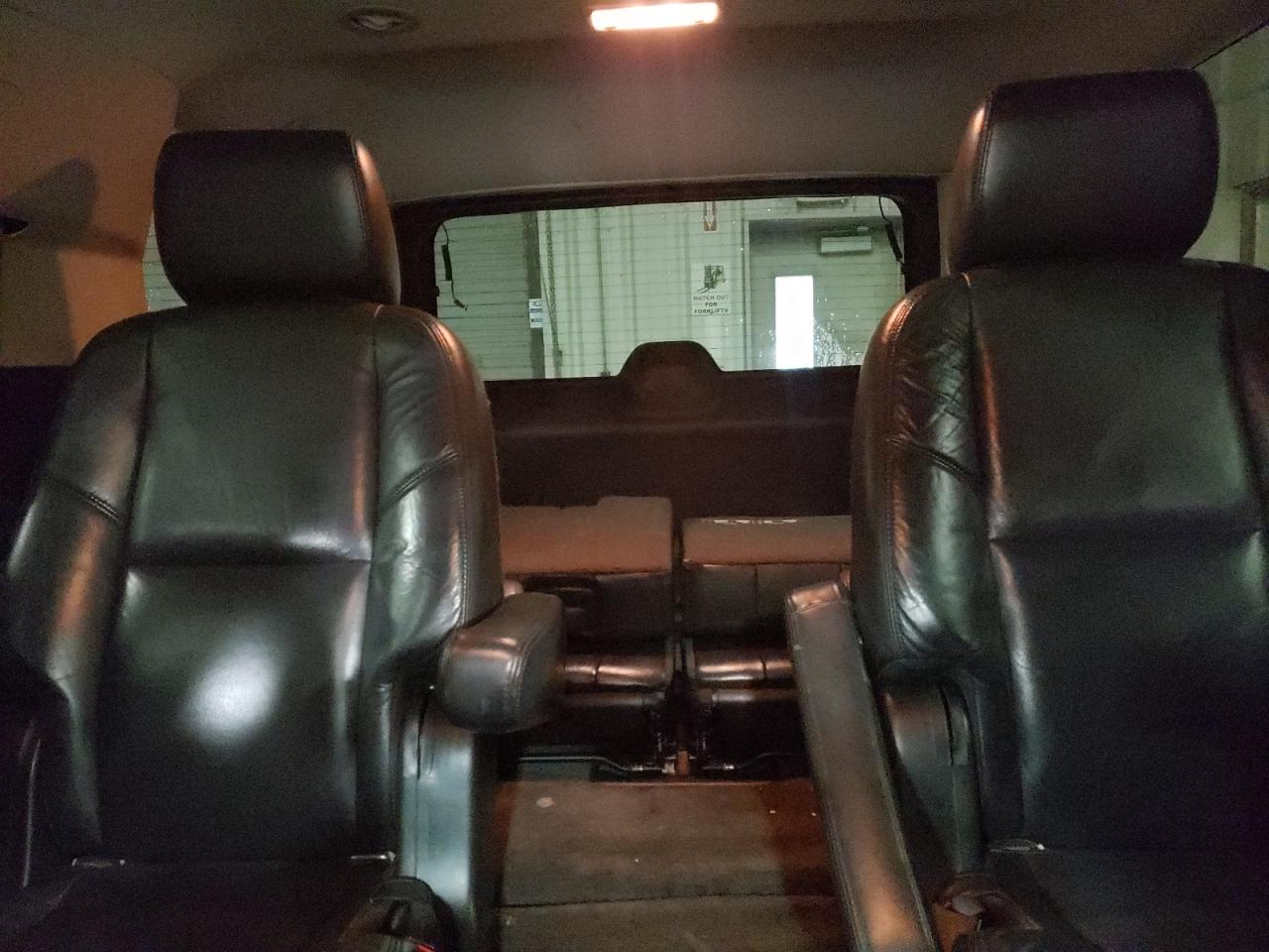 2011 Cadillac Escalade VIN 1GYS4AEF2BR263664 Copart auction photo, front end / side damage thumbnail 10