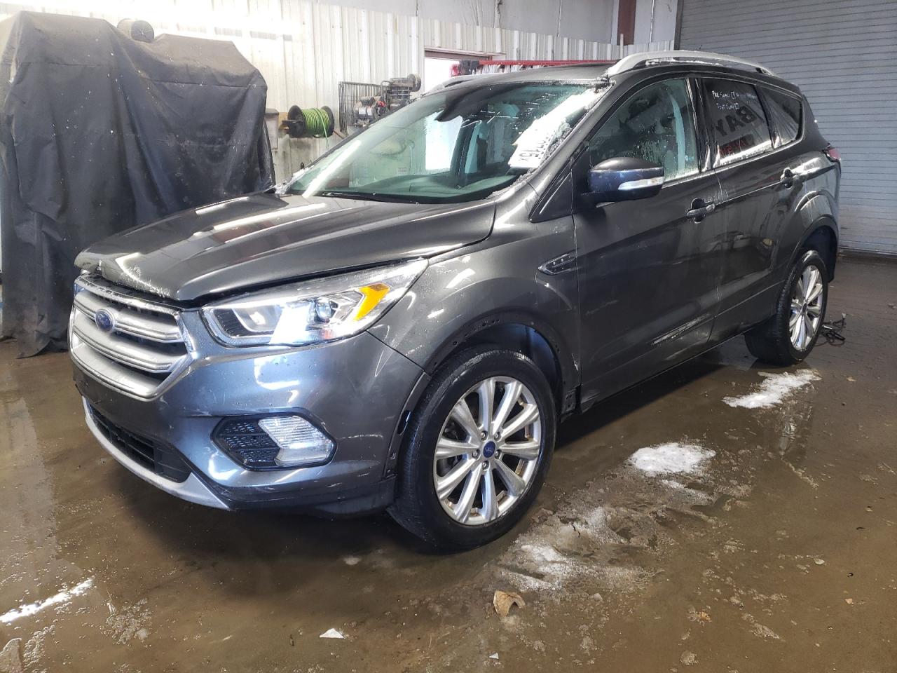 2017 Ford Escape VIN 1FMCU9JD7HUB75157