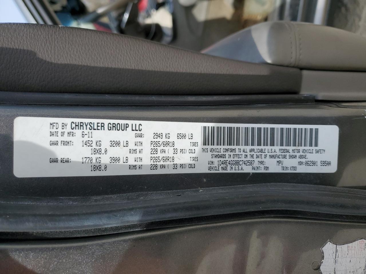 2011 Dodge Durango VIN 1D4RE4GG8BC742587 Copart auction photo, front end / minor dent/scratches damage thumbnail 13