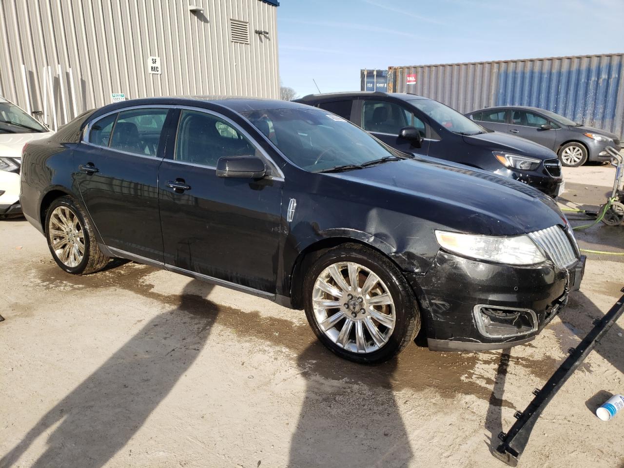 2009 Lincoln MKS VIN 1LNHM94R69G621456 Copart auction photo, side / front end damage thumbnail 4