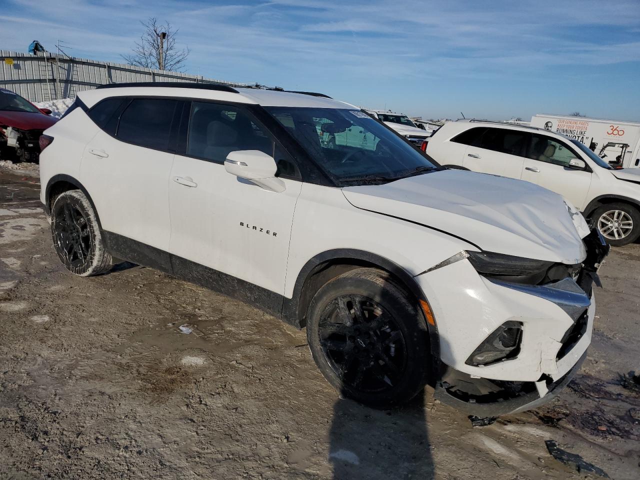 2021 Chevrolet Blazer VIN 3GNKBCRS7MS545868 Copart auction photo, front end damage thumbnail 4