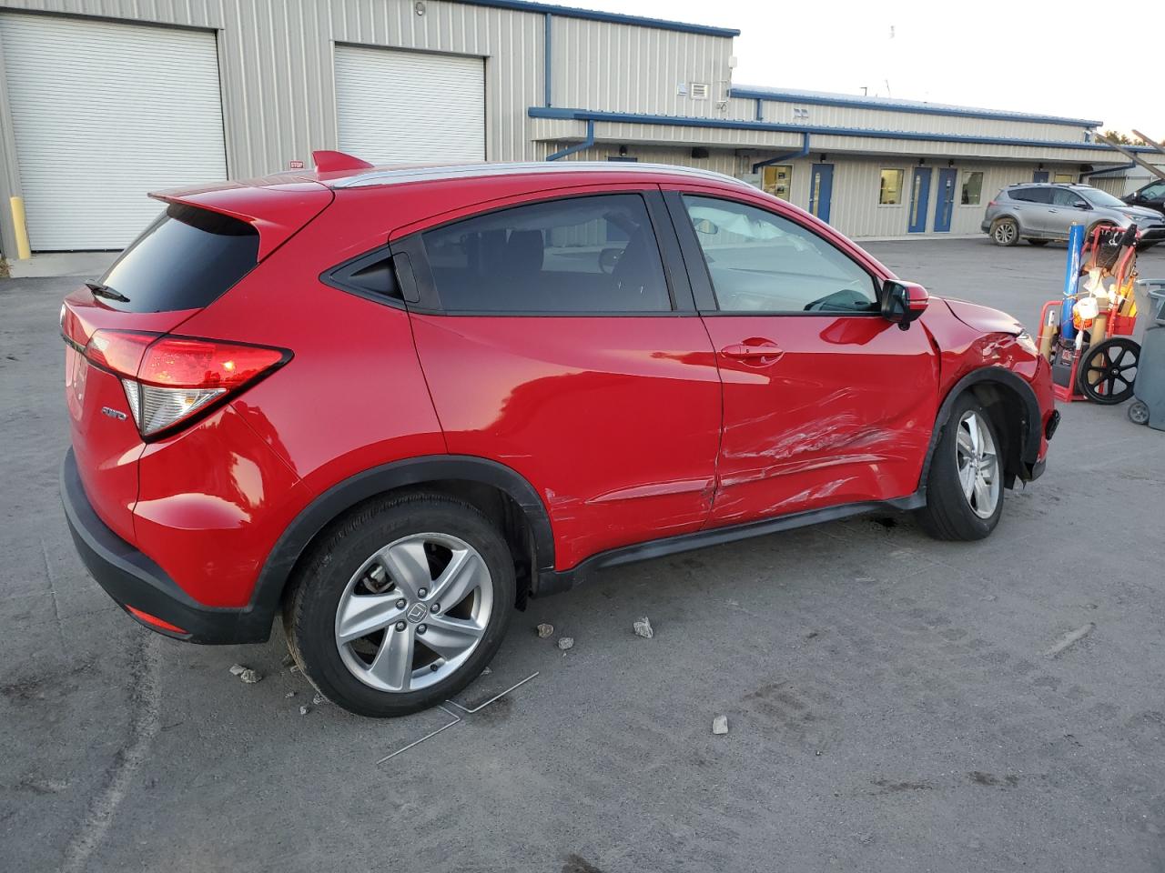 2020 Honda HR-V VIN 3CZRU6H52LM704579 Copart auction photo, front end / side damage thumbnail 3