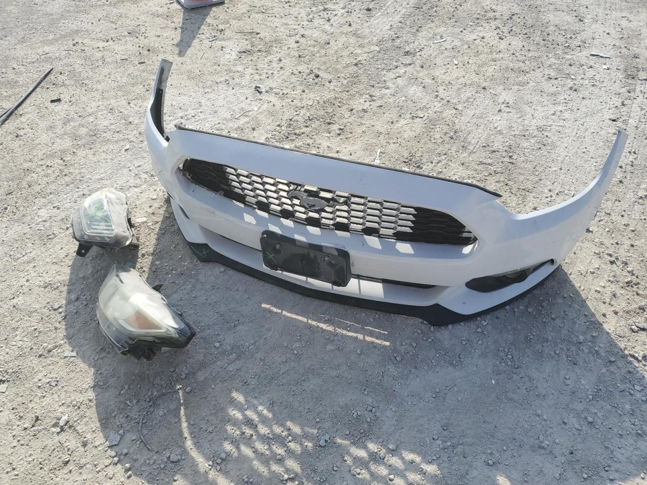2015 Ford Mustang VIN 1FATP8EM5F5372406 Copart auction photo, rear end / front end damage thumbnail 12