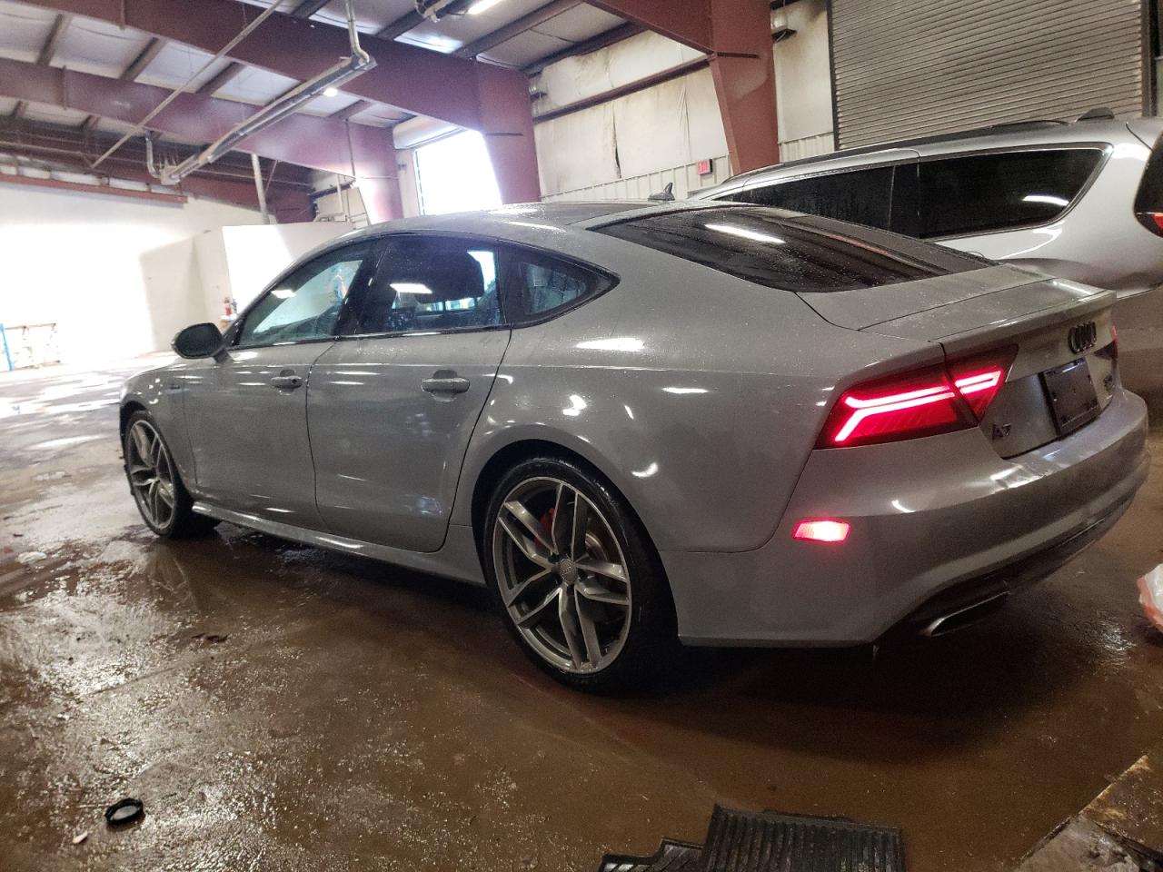 2016 Audi A7 VIN WAU2GAFC8GN042065 Copart auction photo, front end / side damage thumbnail 2