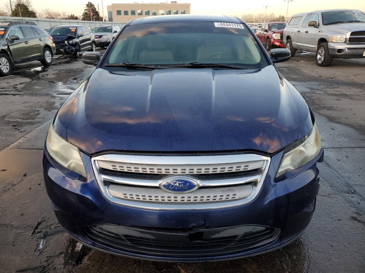 2011 Ford Taurus VIN 1FAHP2DW5BG160383 Copart auction photo, front end / rear end damage thumbnail 5