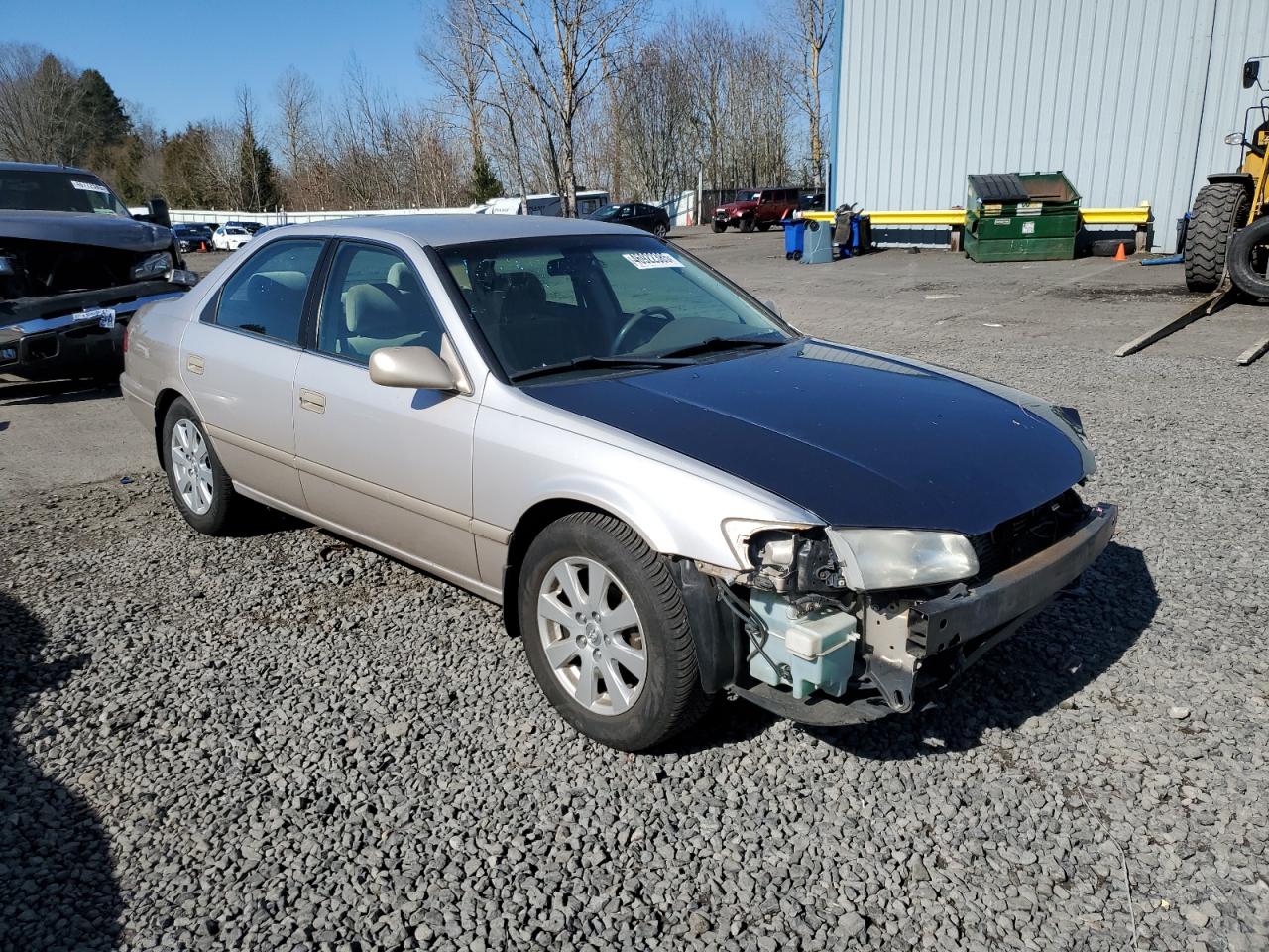 2000 Toyota Camry VIN 4T1BG22K9YU001288 Copart auction photo, rear end damage thumbnail 4