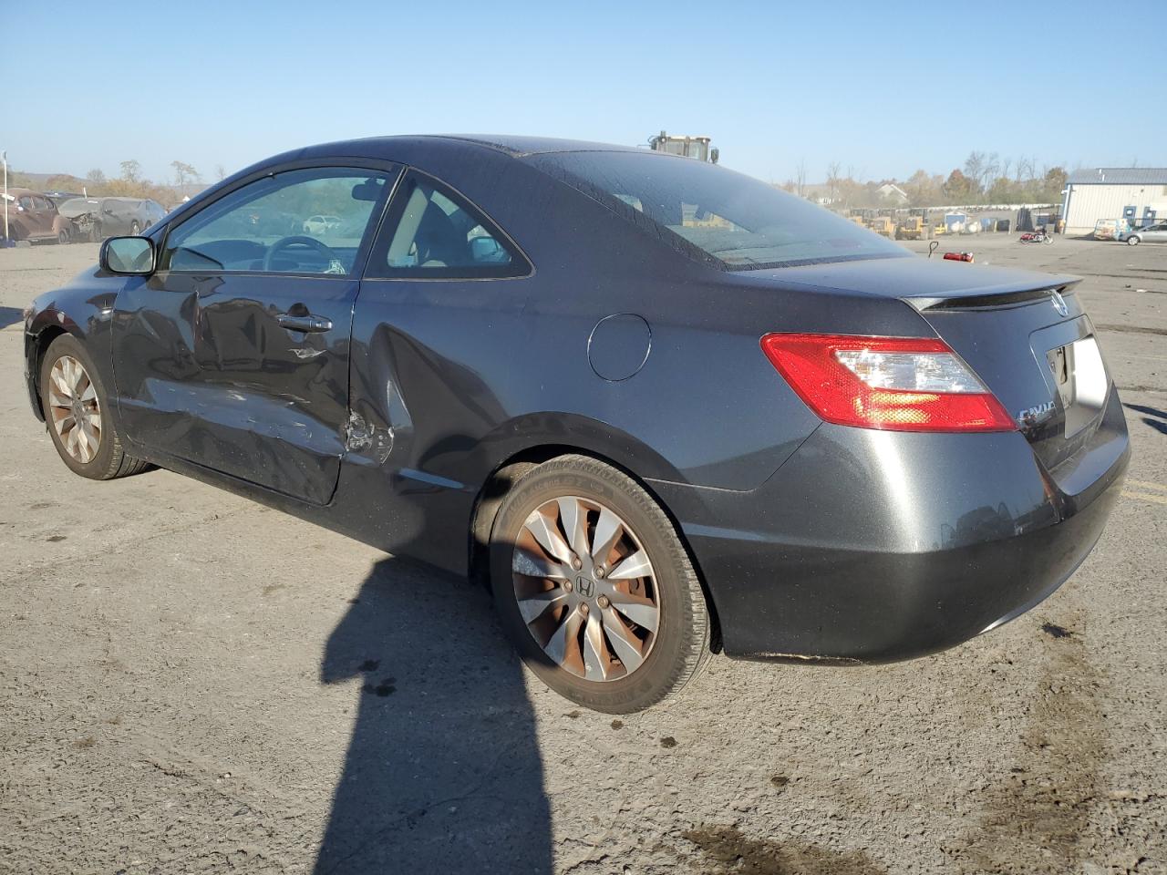 2009 Honda Civic VIN 2HGFG12989H525003 Copart auction photo, side / front end damage thumbnail 2