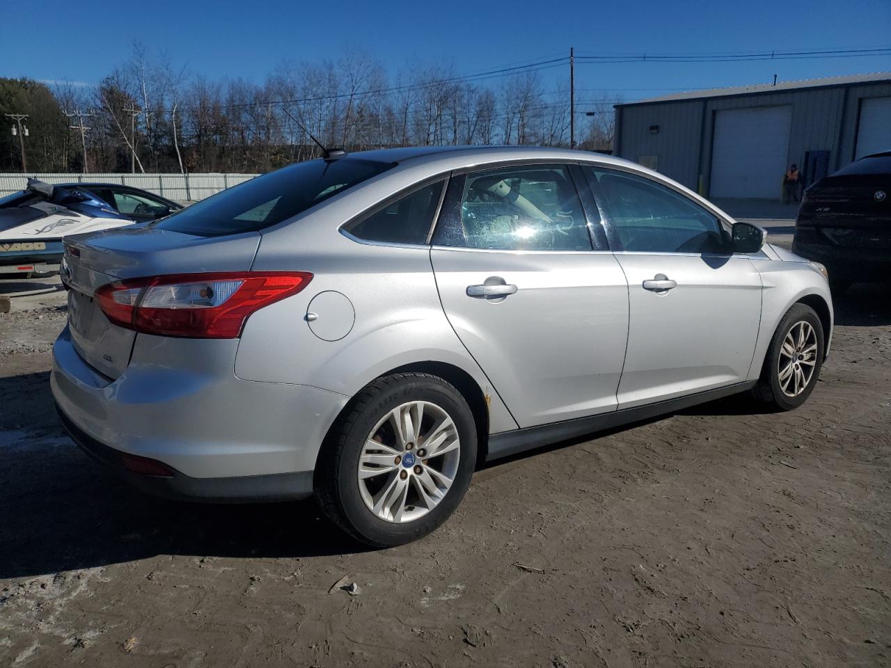 2012 Ford Focus VIN 1FAHP3H29CL168735 Copart auction photo, front end damage thumbnail 3