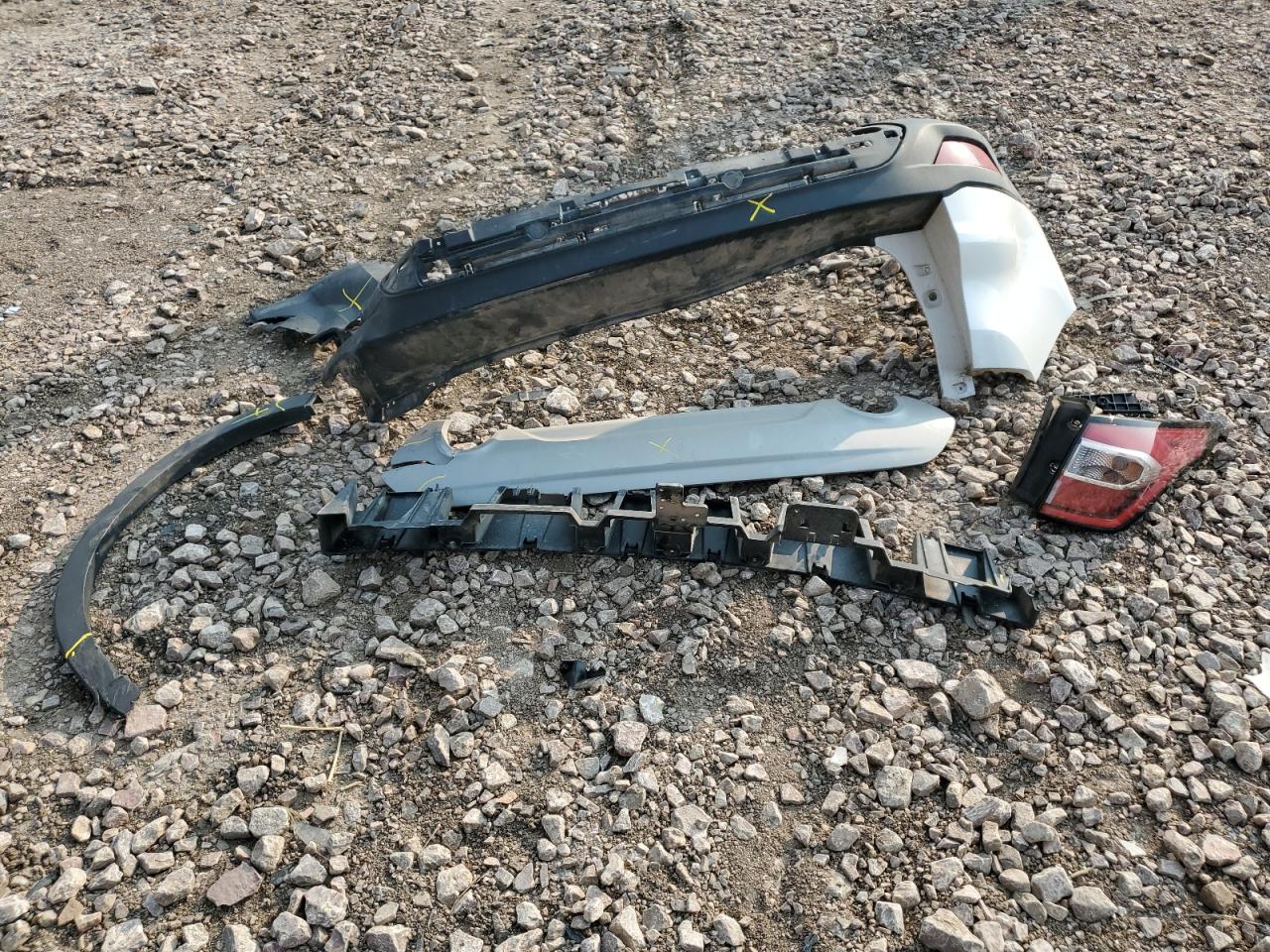2018 Ford Escape VIN 1FMCU9GD2JUA30864 Copart auction photo, rear end damage thumbnail 13