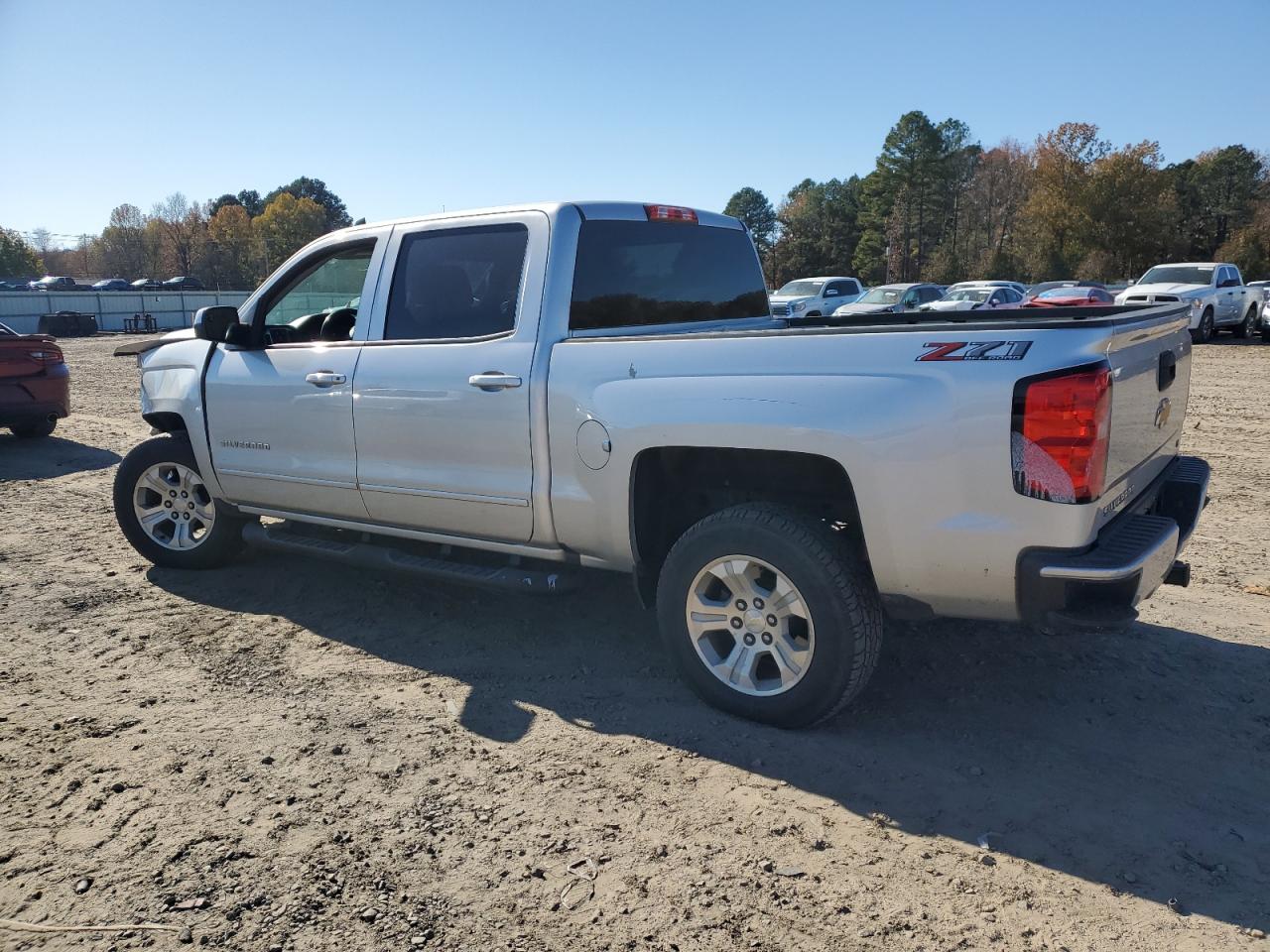 2018 Chevrolet Silverado VIN 3GCUKREC1JG149792 Copart auction photo, front end damage thumbnail 2