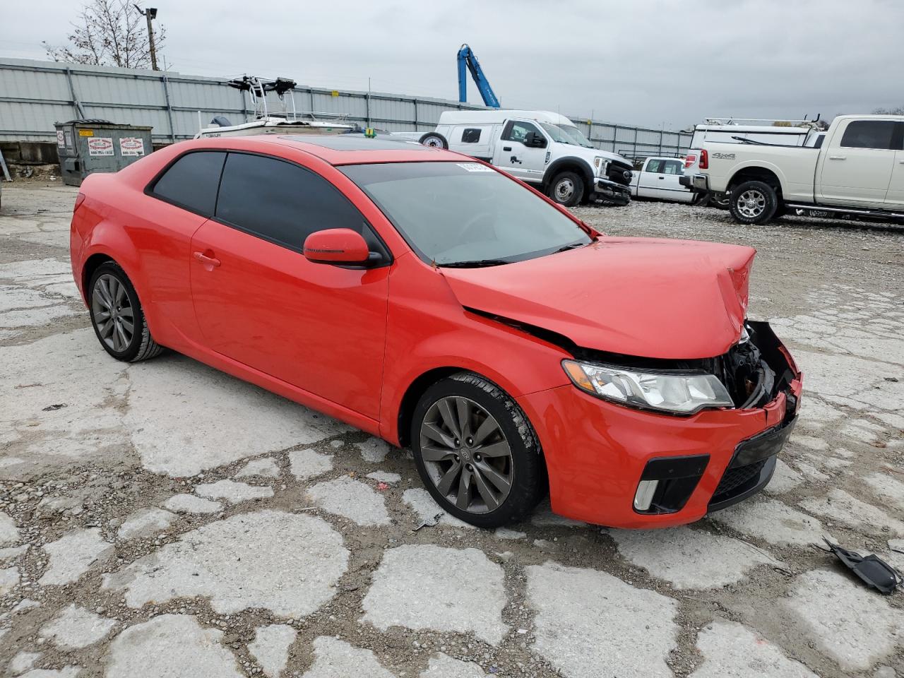 2012 KIA Forte VIN KNAFW6A32C5617666 Copart auction photo, front end / side damage thumbnail 4