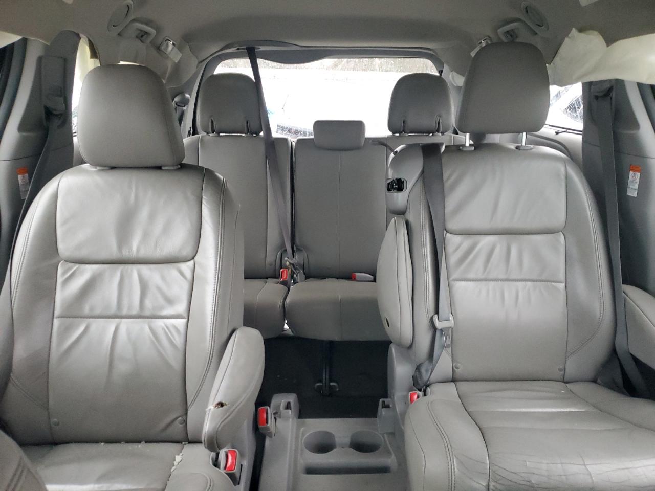 2015 Toyota Sienna VIN 5TDYK3DC6FS621820 Copart auction photo, front end / side damage thumbnail 10