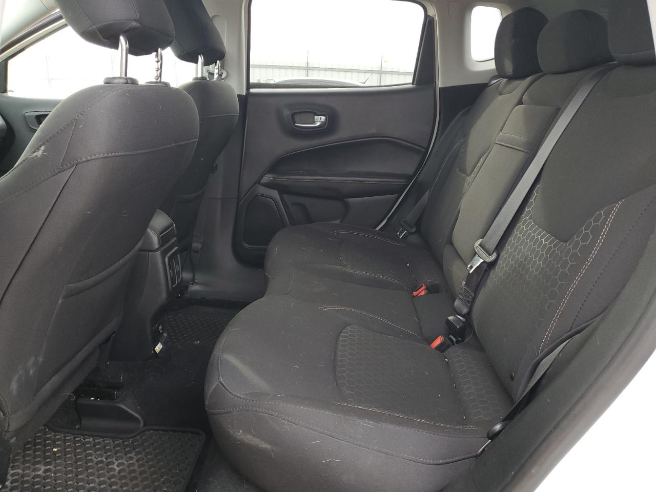 2019 Jeep Compass VIN 3C4NJCAB5KT616142 Copart auction photo, side damage thumbnail 11