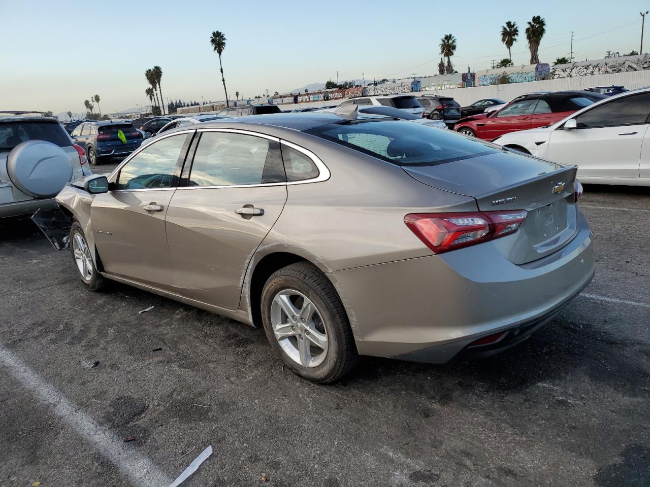 2022 Chevrolet Malibu VIN 1G1ZD5ST0NF195076 Copart auction photo, front end / side damage thumbnail 2