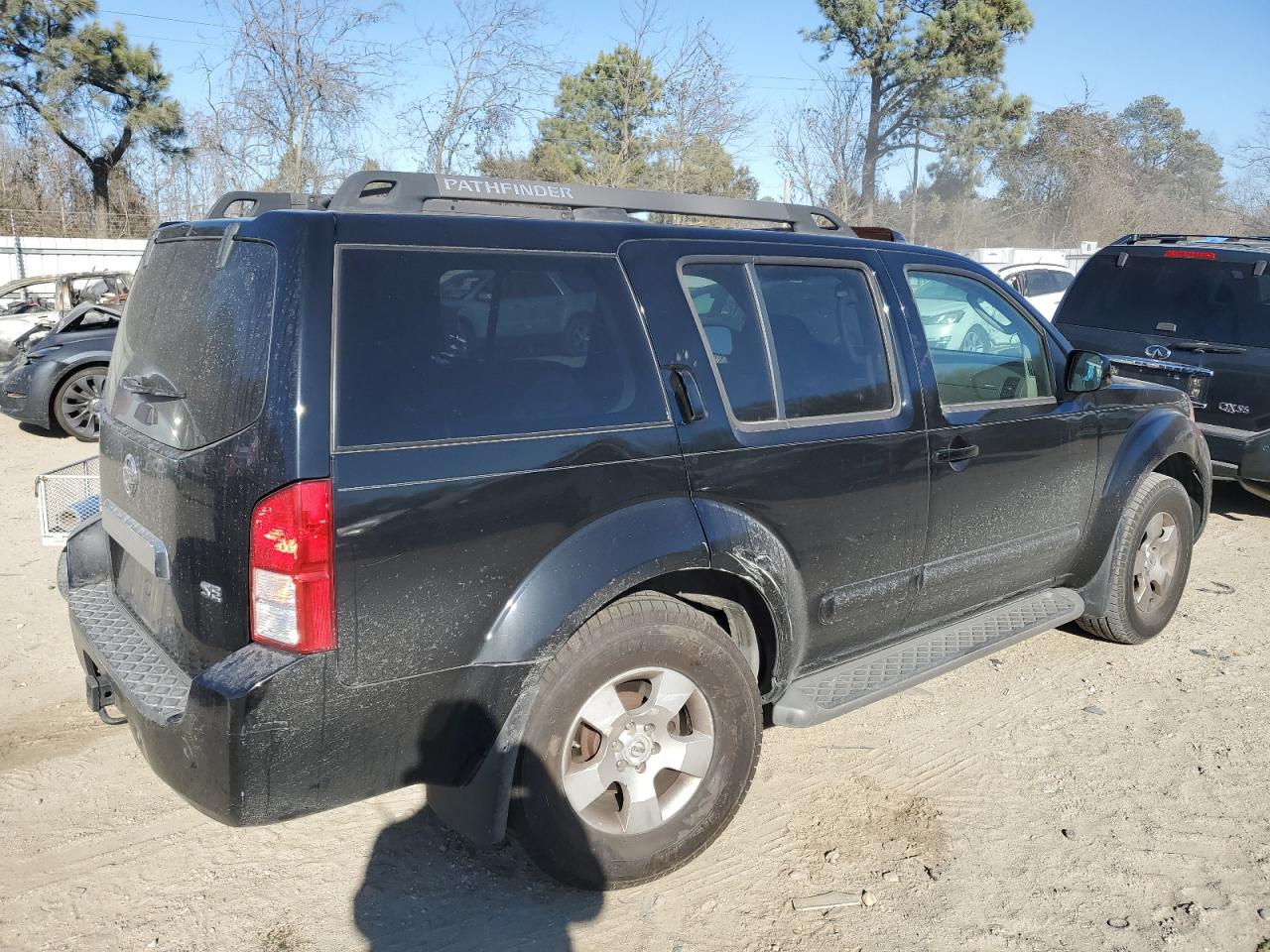 2007 Nissan Pathfinder VIN 5N1AR18W27C625013 Copart auction photo, minor dent/scratches damage thumbnail 3